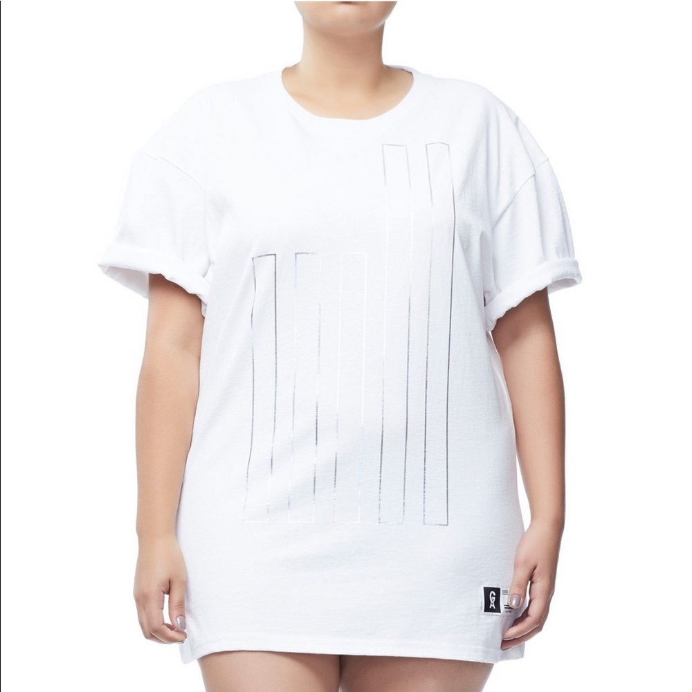 NWT WHITE SIZE 4/5 (XL-XXL) Good American Shirt